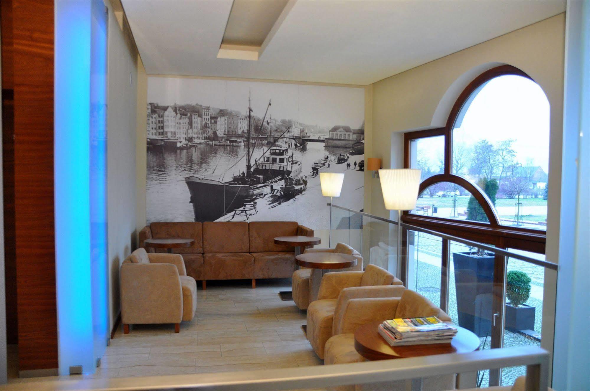 Hotel Atrium Ельблонг Екстер'єр фото